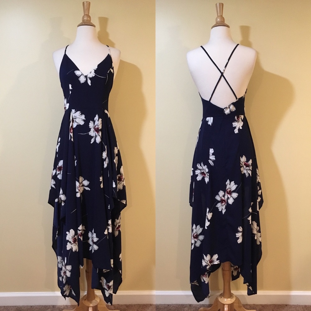 Strappy Handkerchief Hem Maxi Dress - Picture 3 of 6